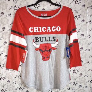 Ultra Game NBA Chicago Bulls Shirt (Small) BUNDLE & SAVE w Matching Hoodie
